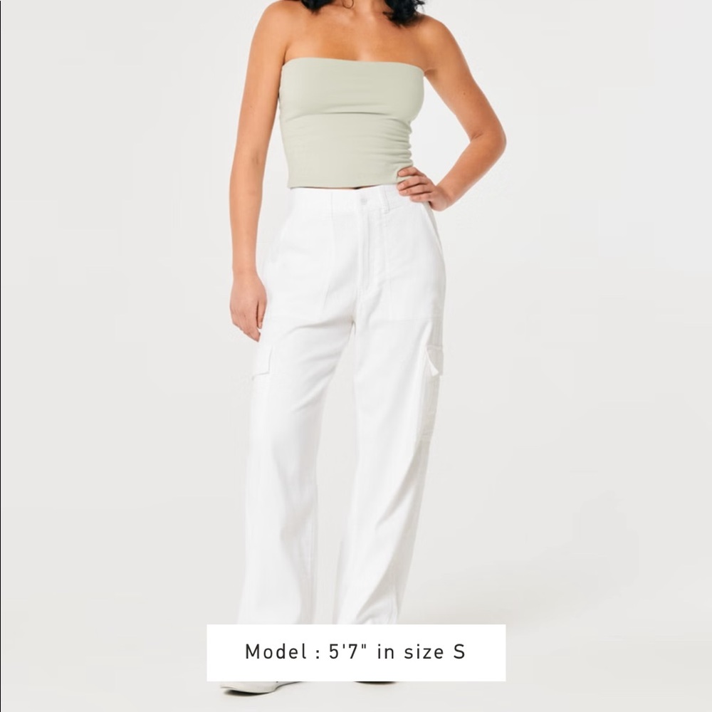 NWT Hollister Ultra High-Rise Drapey Cargo Pants